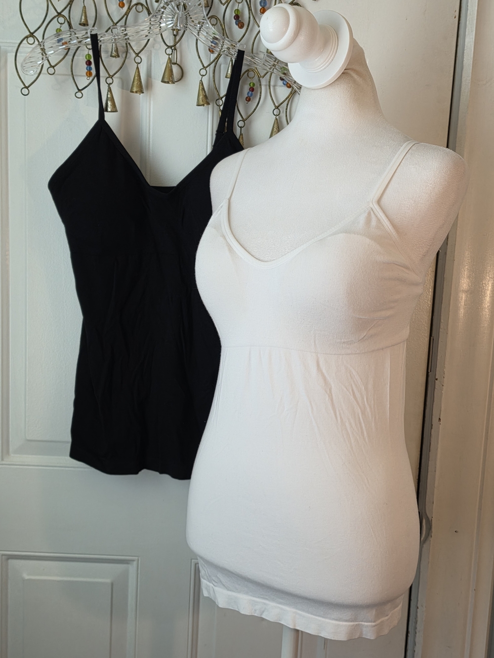 Skinnygirl Smoother & Shaper Camisoles w/ Built-in Shelf Bra Womens L Black Whit